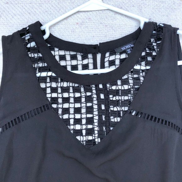 Black sheer XOXO top - Picture 5 of 6